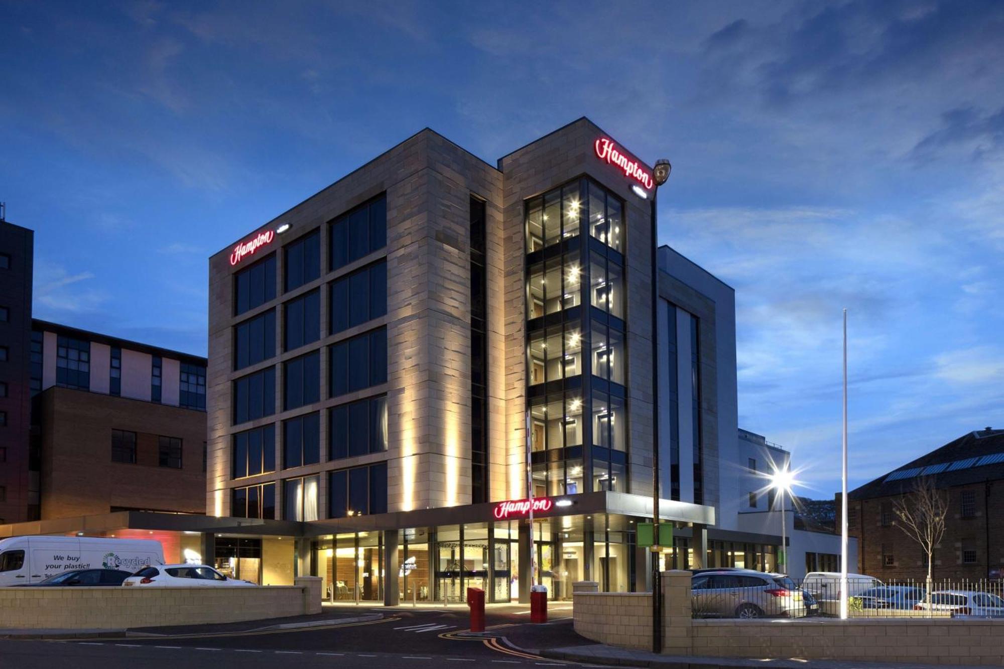 Hampton By Hilton Dundee Hotel Exterior foto